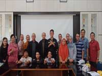 Executive Lectures UNKRIS Jakarta Nomor Home Photo 2